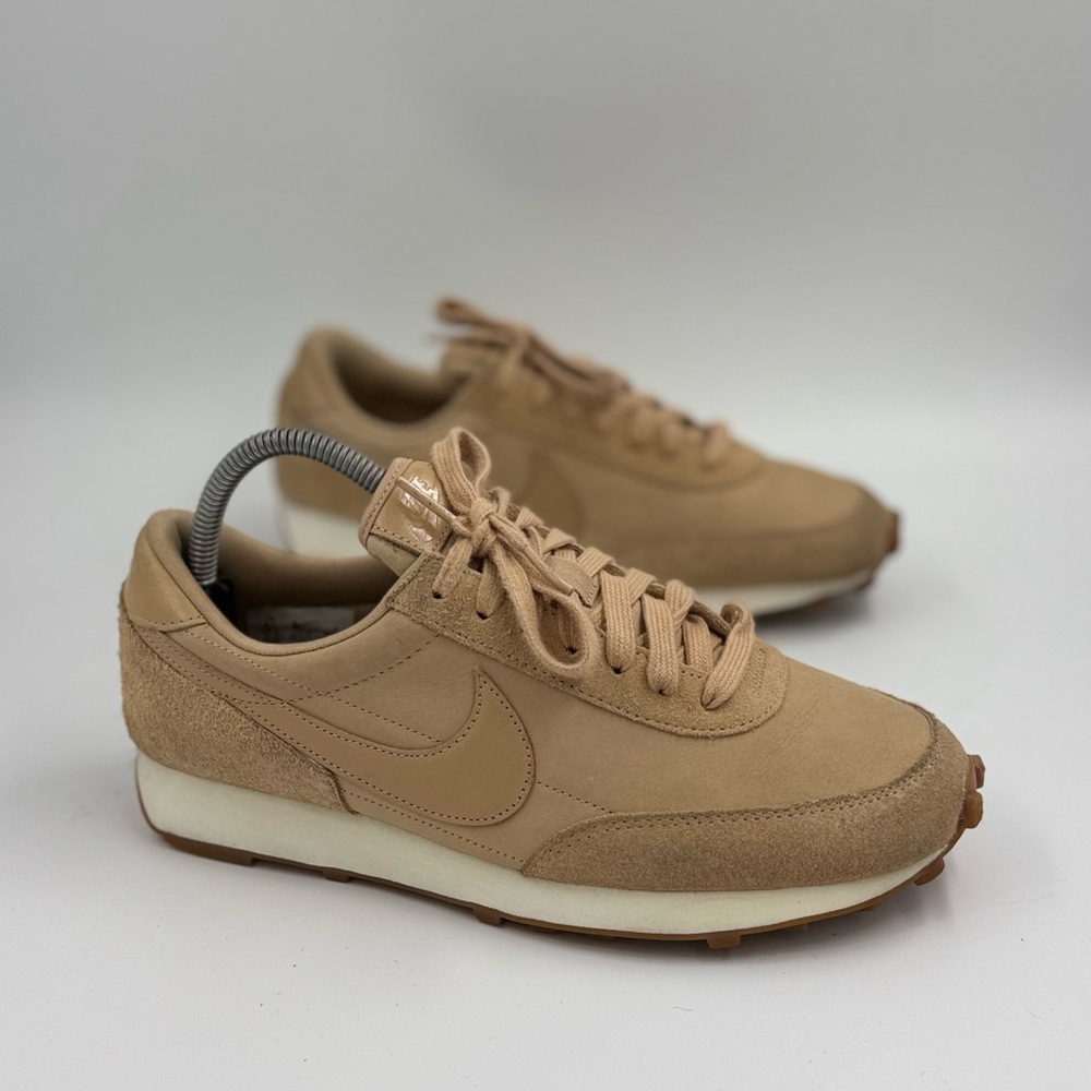 Nike Daybreak Premium Vachetta Tan DR5377-200 Women’s Size 8.5
